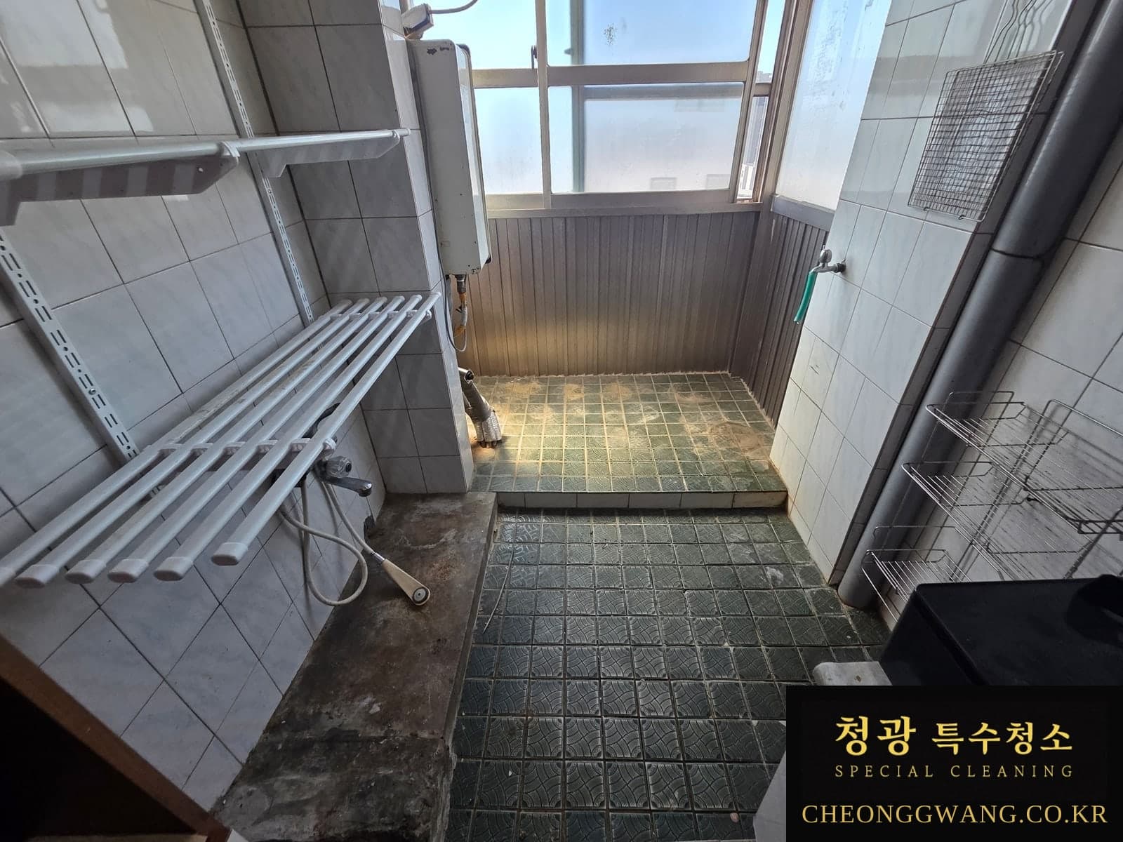 부산 동구 두 세대 유품정리 작업 후 현장 19