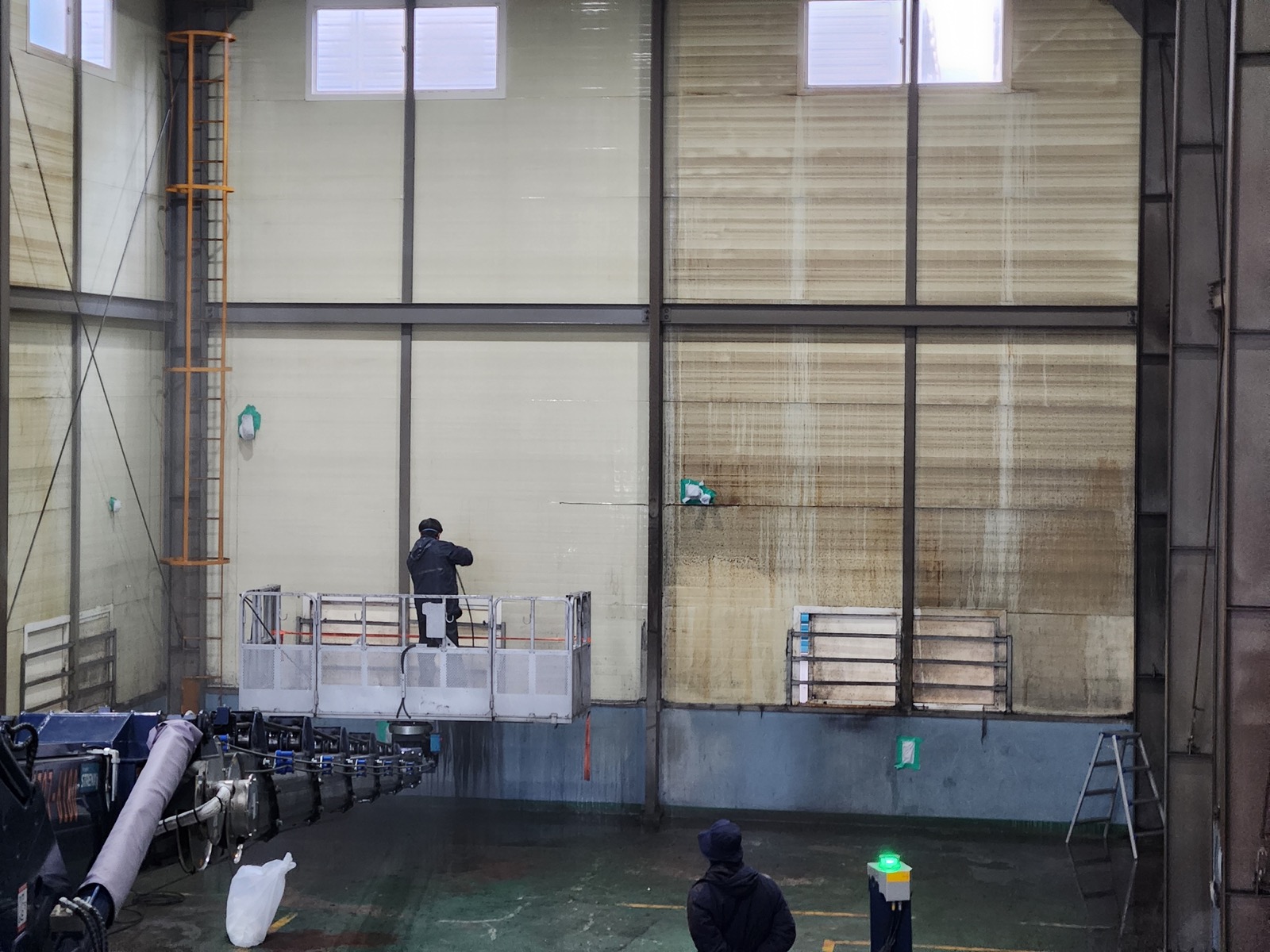 공장청소 히어로 작업 사진